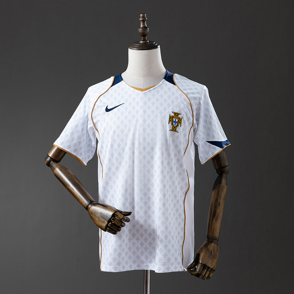 Portugal 2004 Retro Away
